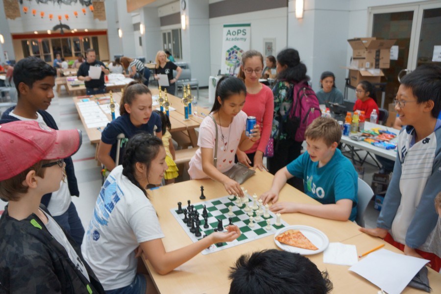 Run a chess tournament for charity Chess House